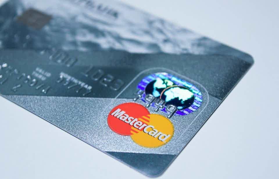 Afinal, o cartão de crédito Sicoob Platinum vale a pena? Fonte: Pixabay.