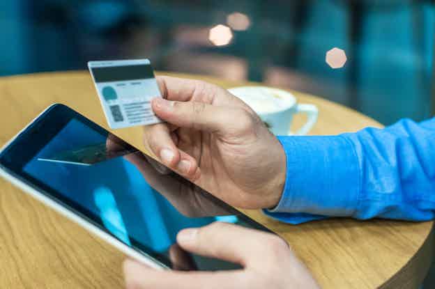 Como funciona o Cartão de crédito Caixa Visa Platinum
