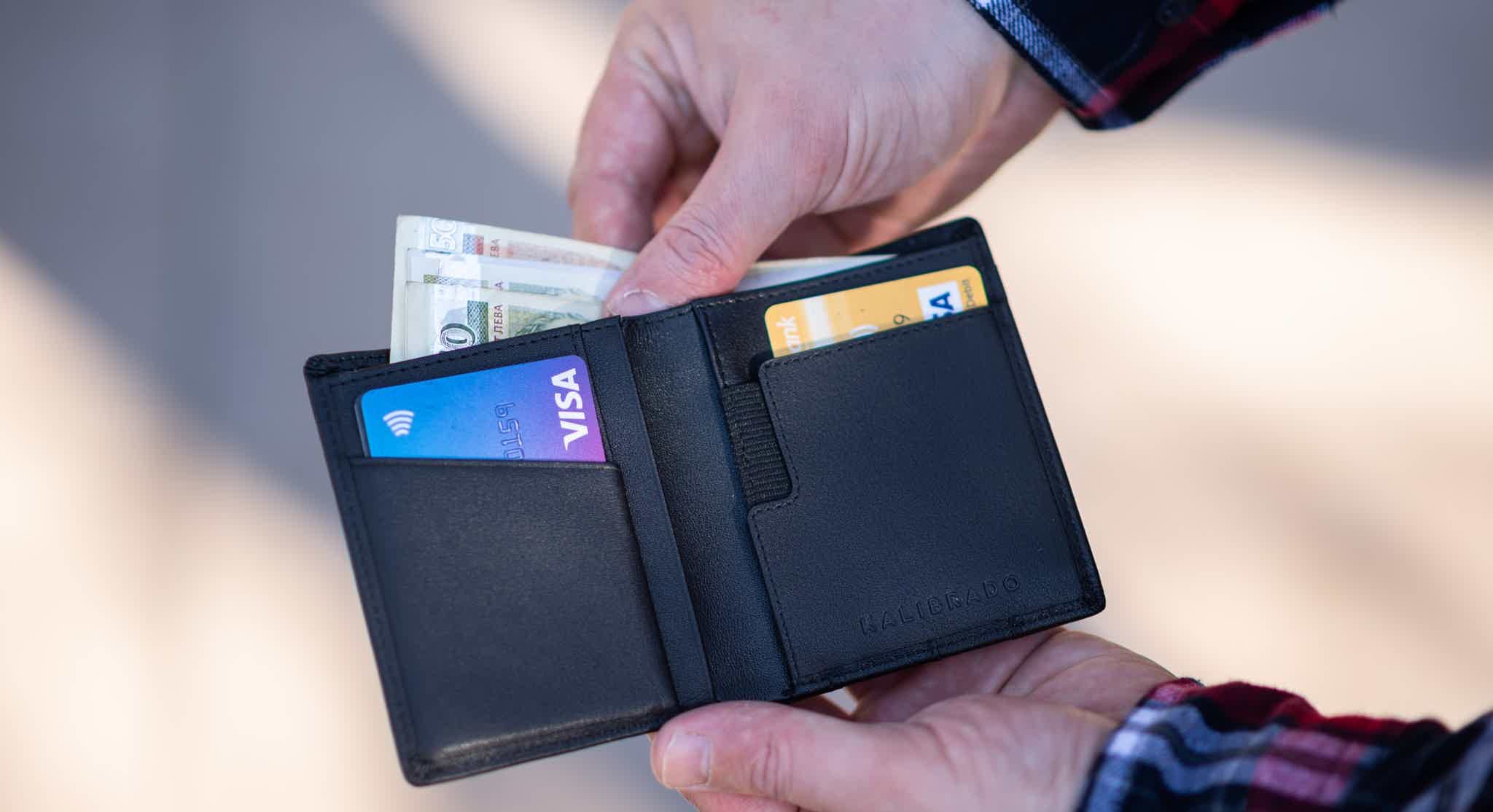 Então, como usar o limite do cartão de crédito em dinheiro? Fonte: Unsplash.