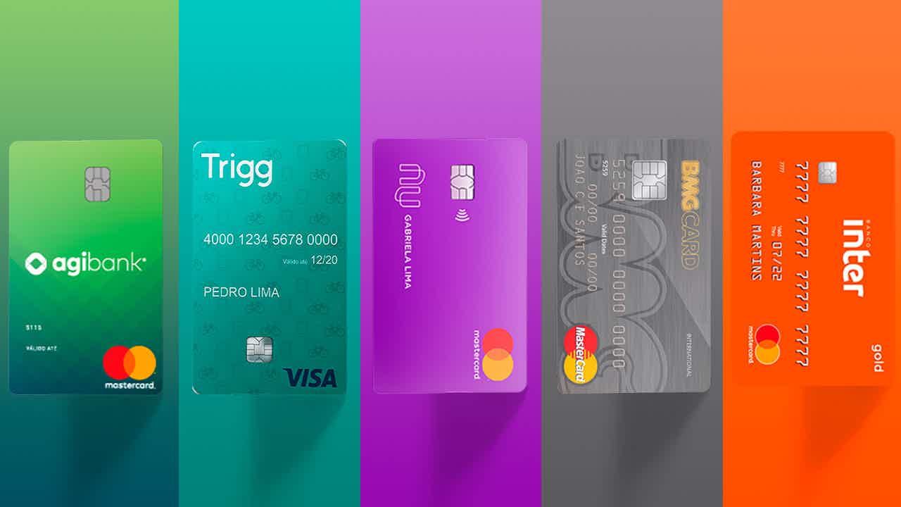 Como ter mais chances de conseguir um cartão de crédito? Imagem: Foregon