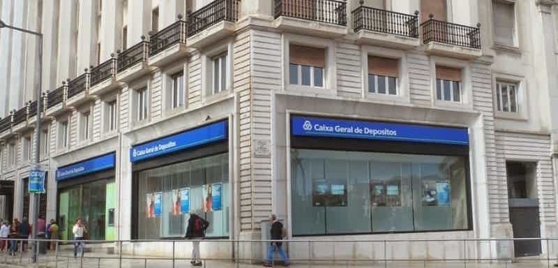 Adira à sua conta em um balcão CGD. Fonte: Bancos de Portugal
