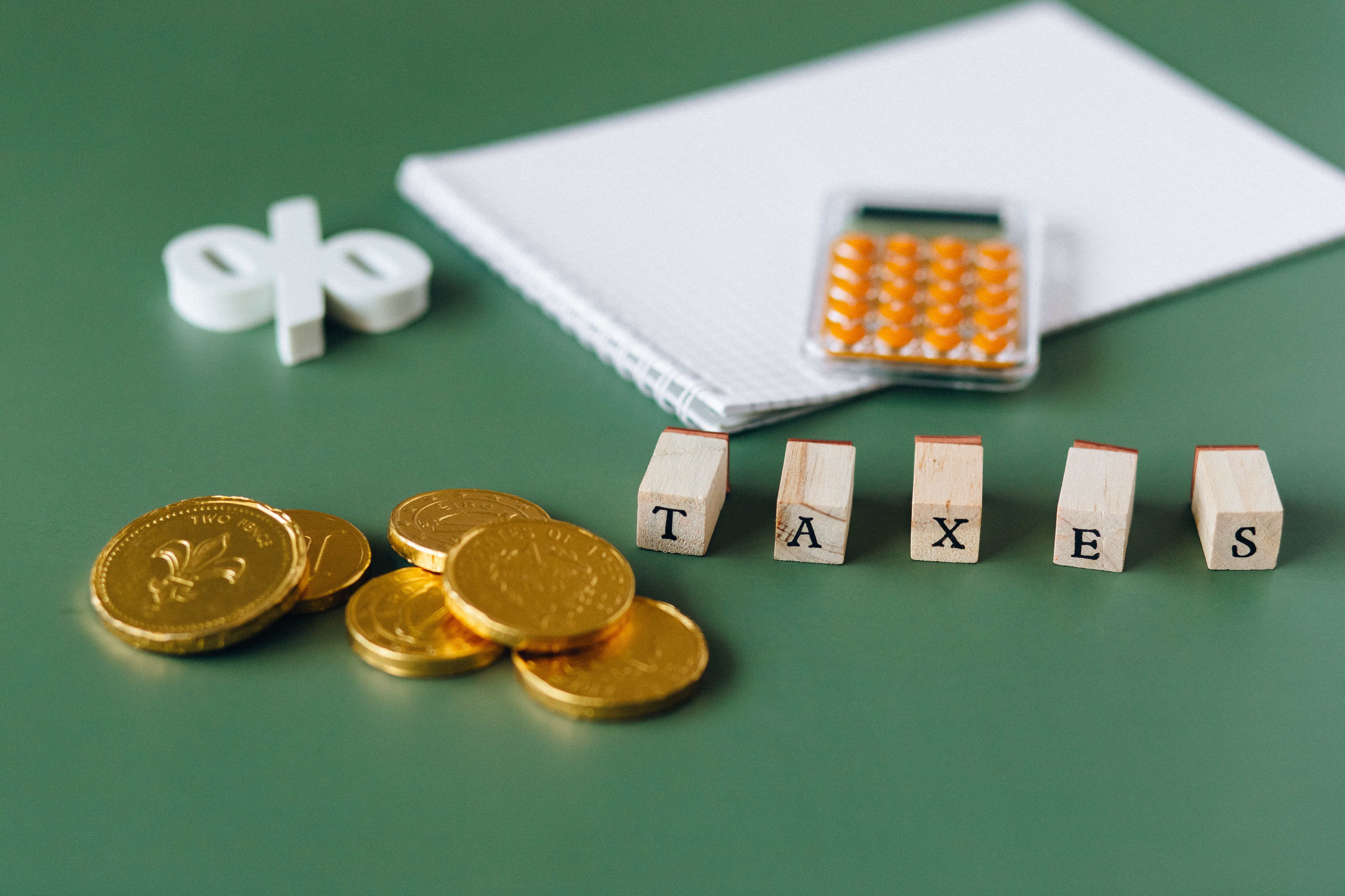 Afinal, quais as taxas e tarifas cobradas? Fonte: Pexels.
