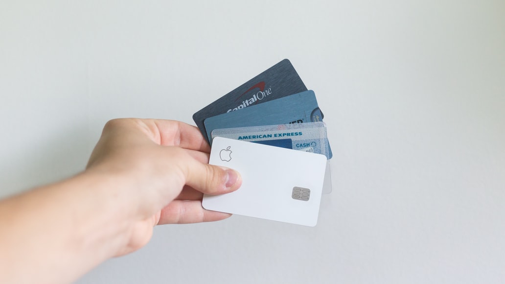 Is it time to get a new credit card? Source: Unsplash 
