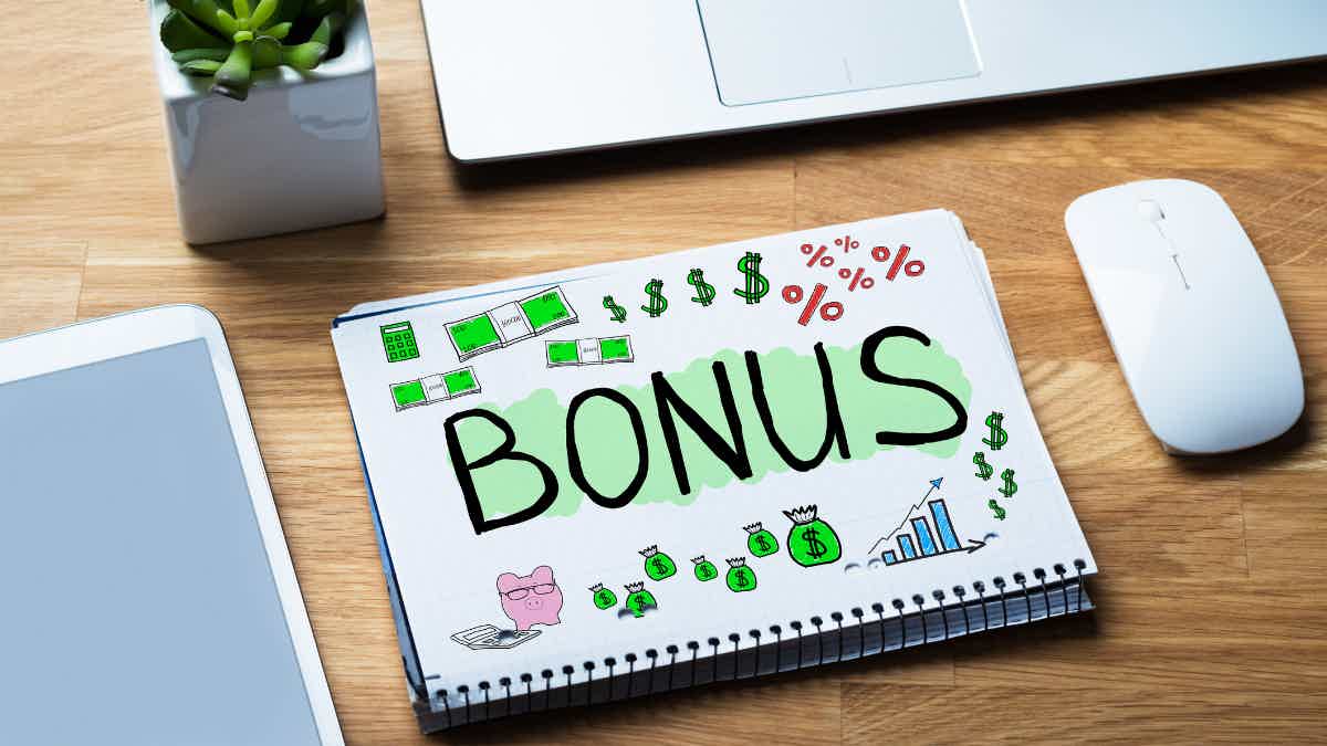 What is a Signup/Welcome Bonus