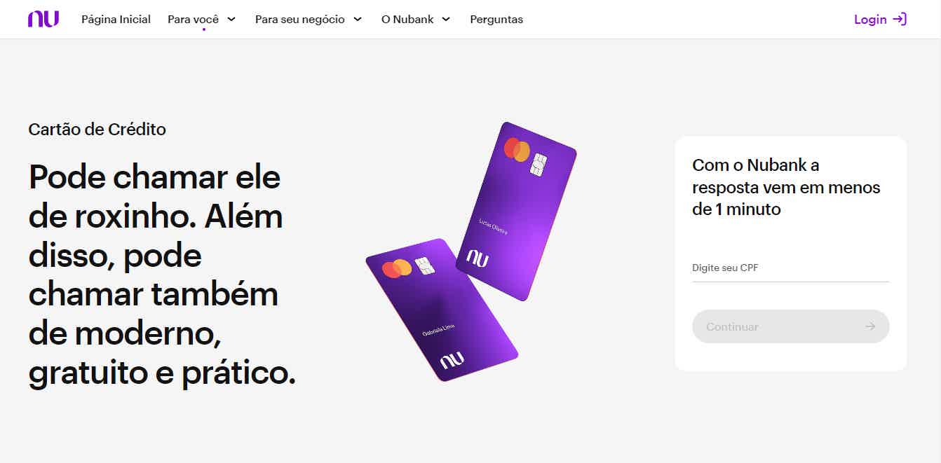 Página inicial dos cartões Nubank mostrando dois cartões de crédito roxos