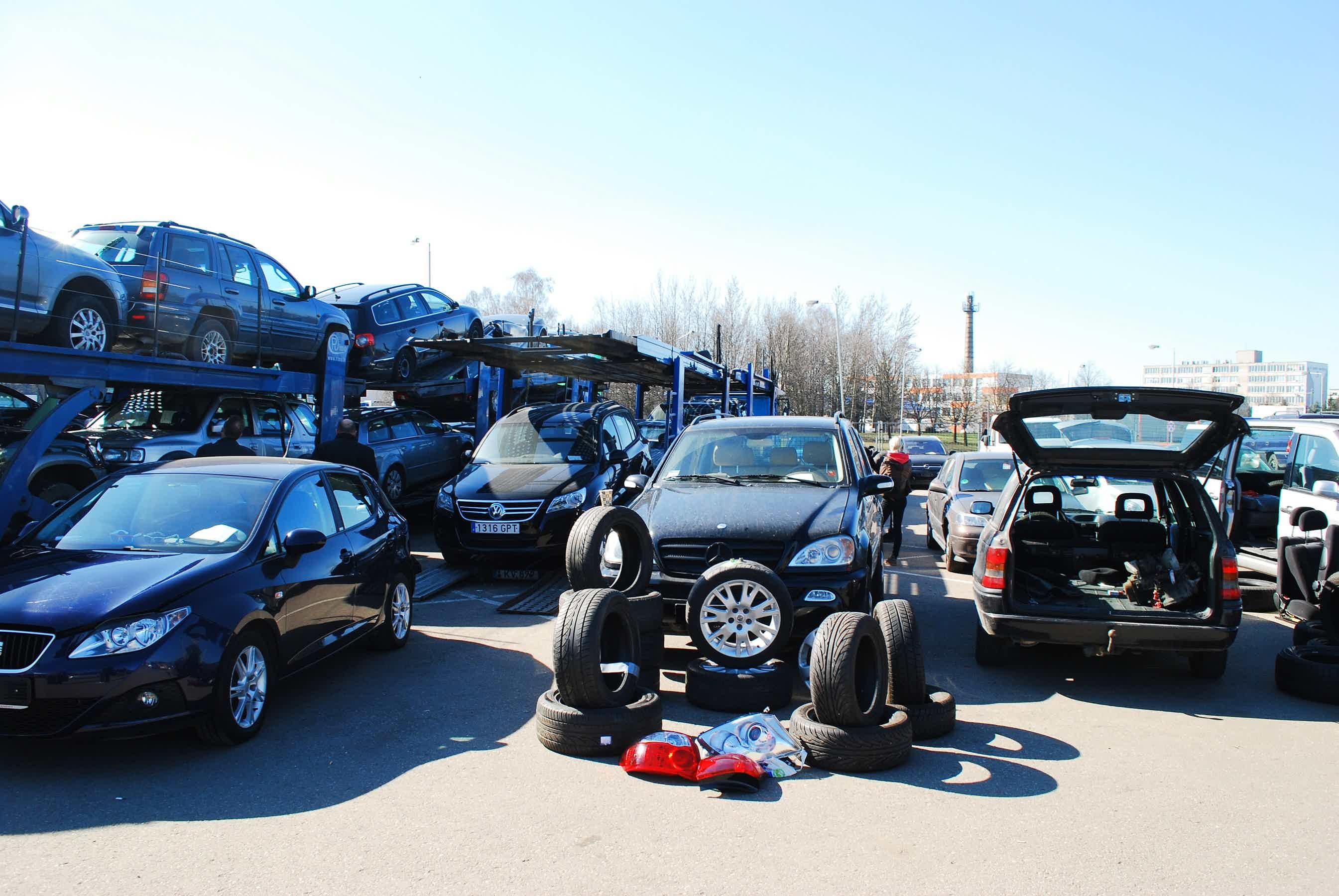 Conheça como funciona um leilão de carros apreendidos ou recuperados. Fonte: AdobeStock.
