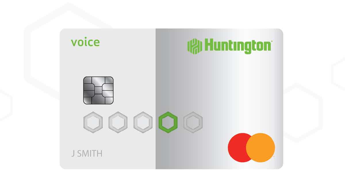 Huntington Bank voice rewards credit card fundo branco