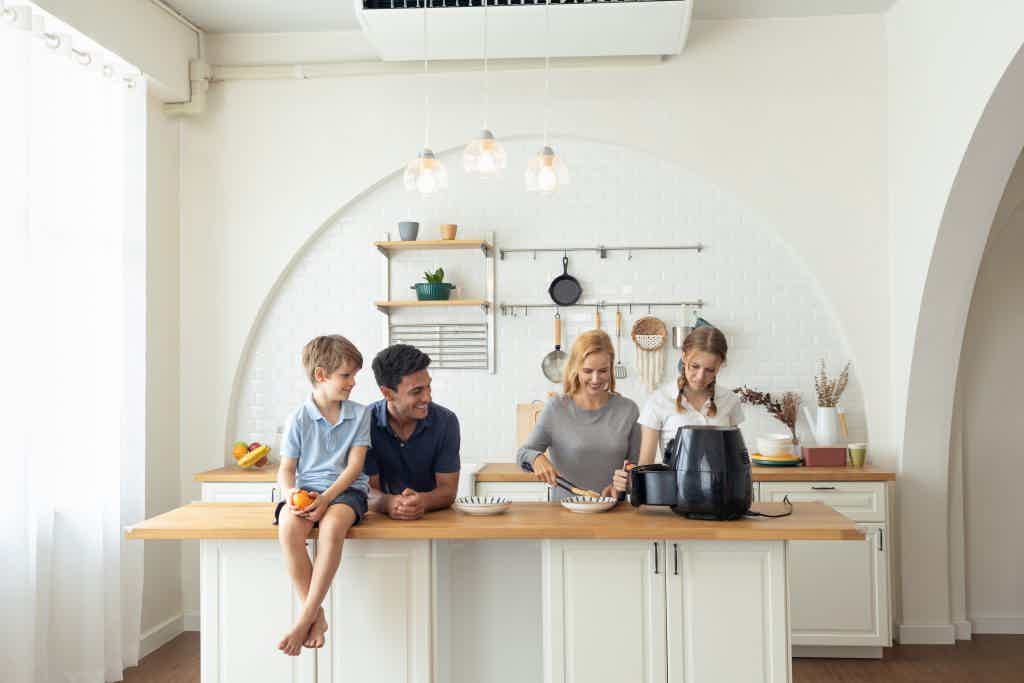 Conheça opções deliciosas de receitas para fazer na sua Air Fryer. Fonte: Adobe Stock.