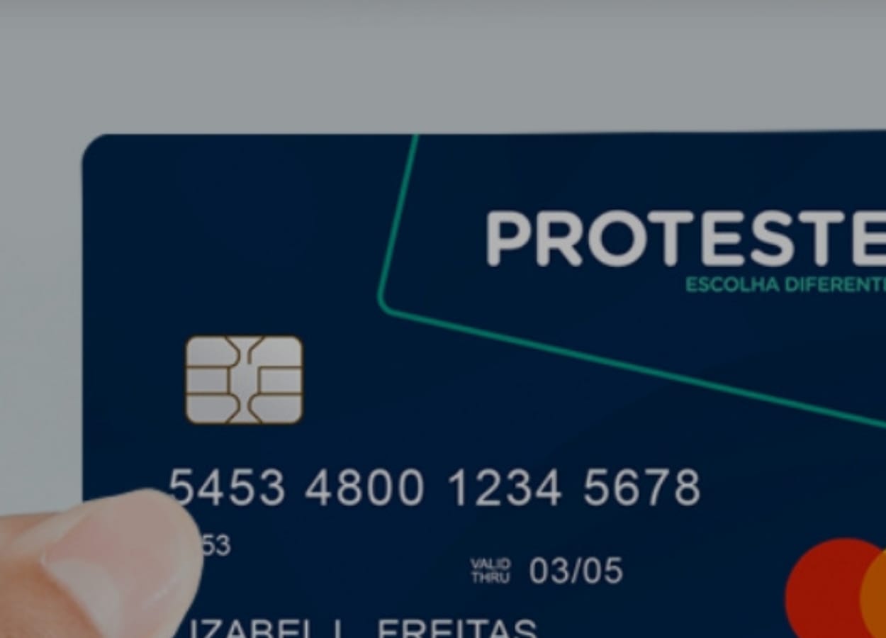 Cartão Acesso ou Cartão Proteste: qual escolher? Imagem: Folha Go