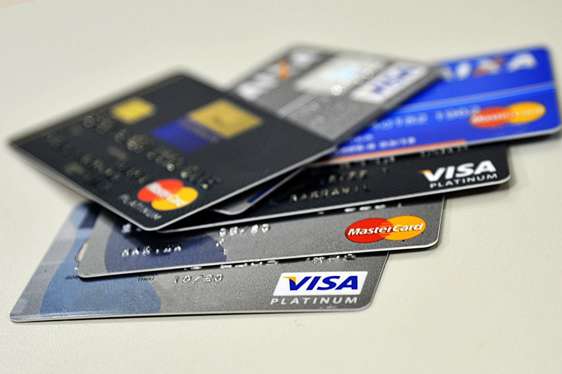 Saiba o que fazer ao ter o cartão de crédito clonado. | Imagem: Jornal da Franca