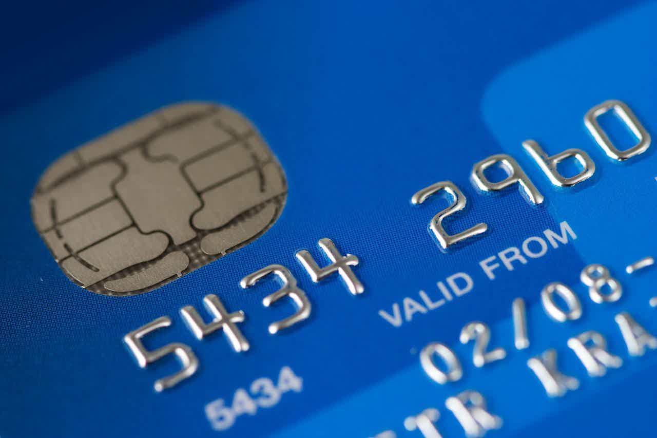How to apply online to get this credit card? Source: Pixabay.