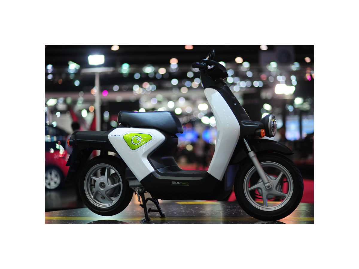Conheça os preços e modelos das scooters elétricas 2022. Fonte: AdobeStock.