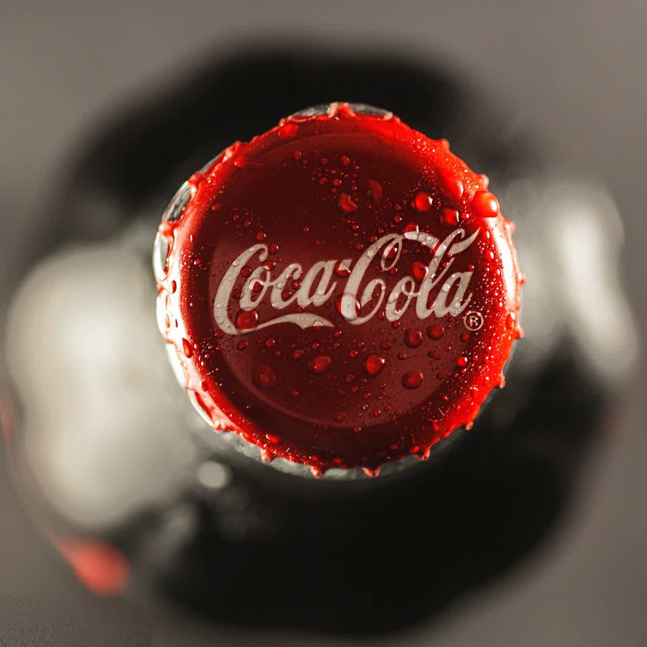 Mais de 300 oportunidades abertas na Coca-Cola! Fonte: Pexels.