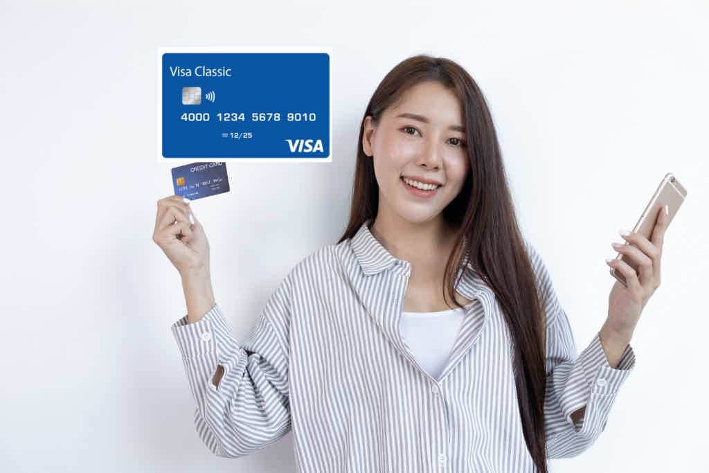Afinal, saiba tudo sobre o cartão de crédito Classic aqui. Fonte: Canva / Visa.