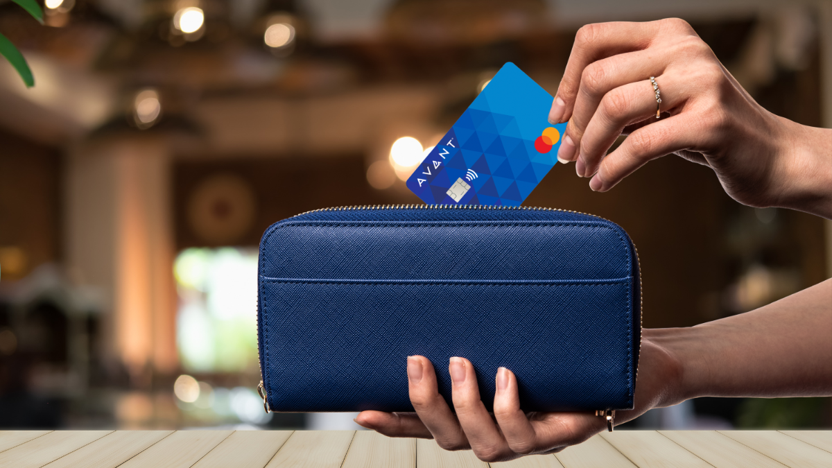 Take this credit card everywhere with you and use it responsibly. Source: The Mister Finance. 
