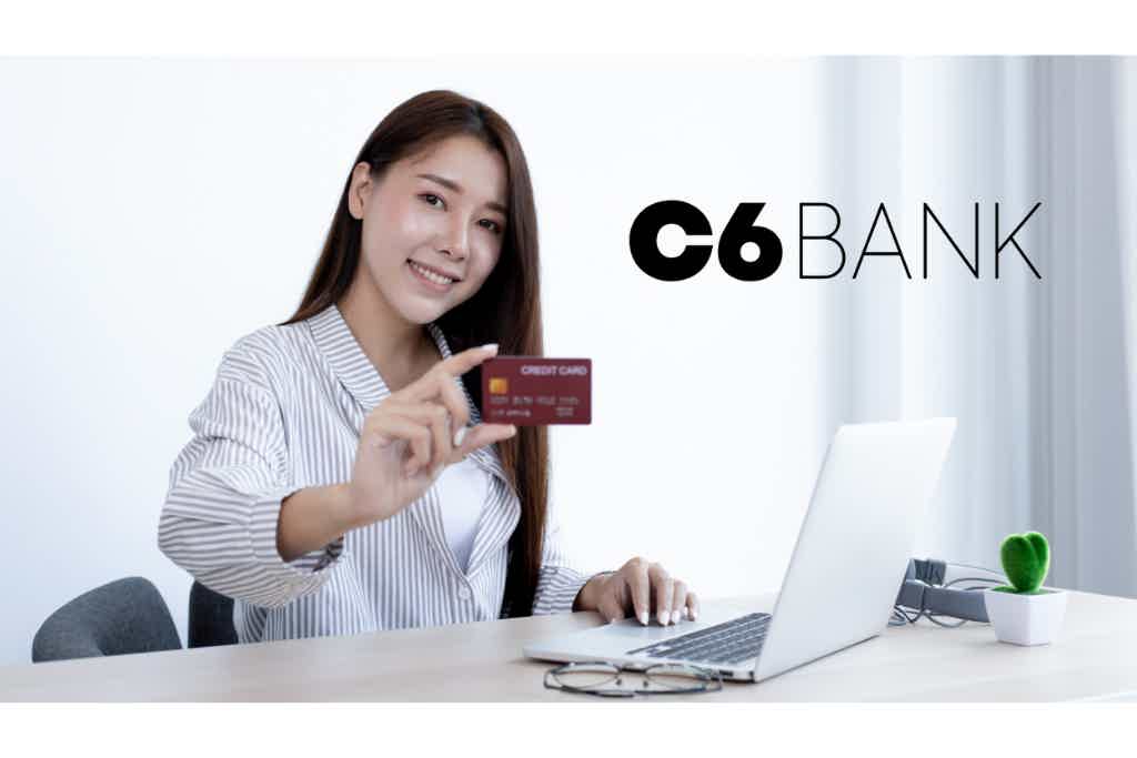Antes de mais nada, veja como pedir o seu cartão de crédito C6 Bank MEI. Fonte: Canva / C6 Bank.