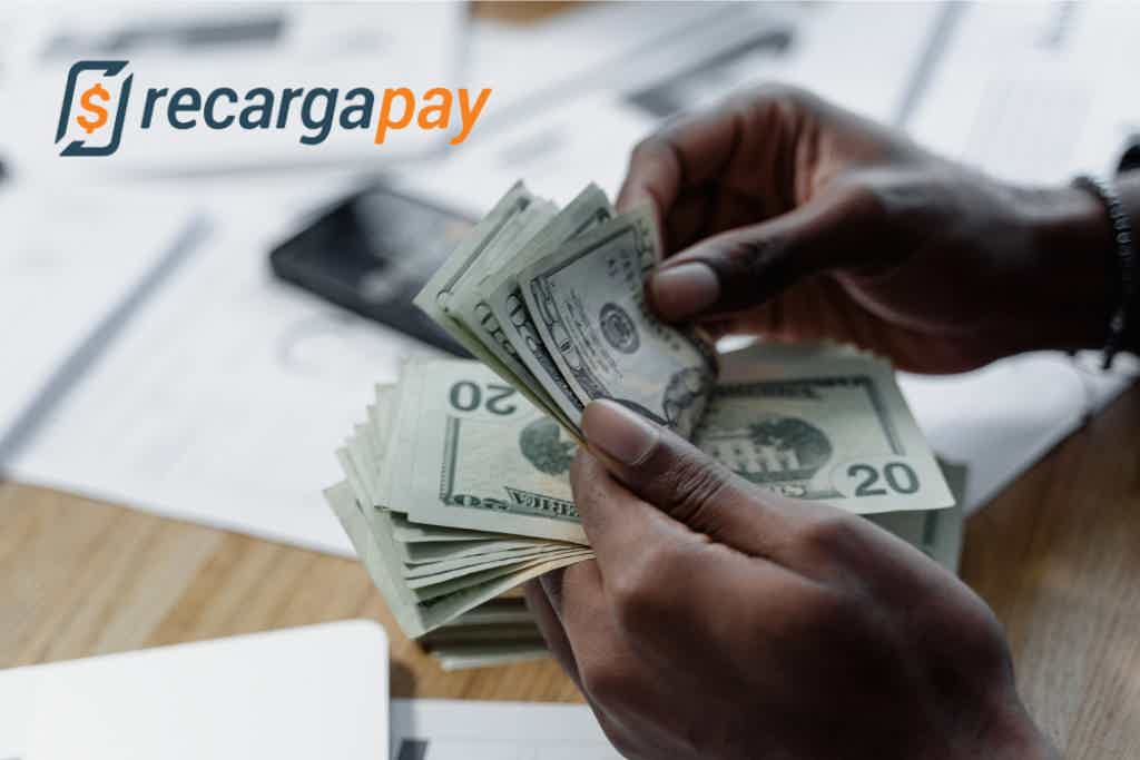 Afinal, confira aqui tudo sobre o empréstimo RecargaPay e veja como pedir o seu. Fonte: Canva / RecargaPay.