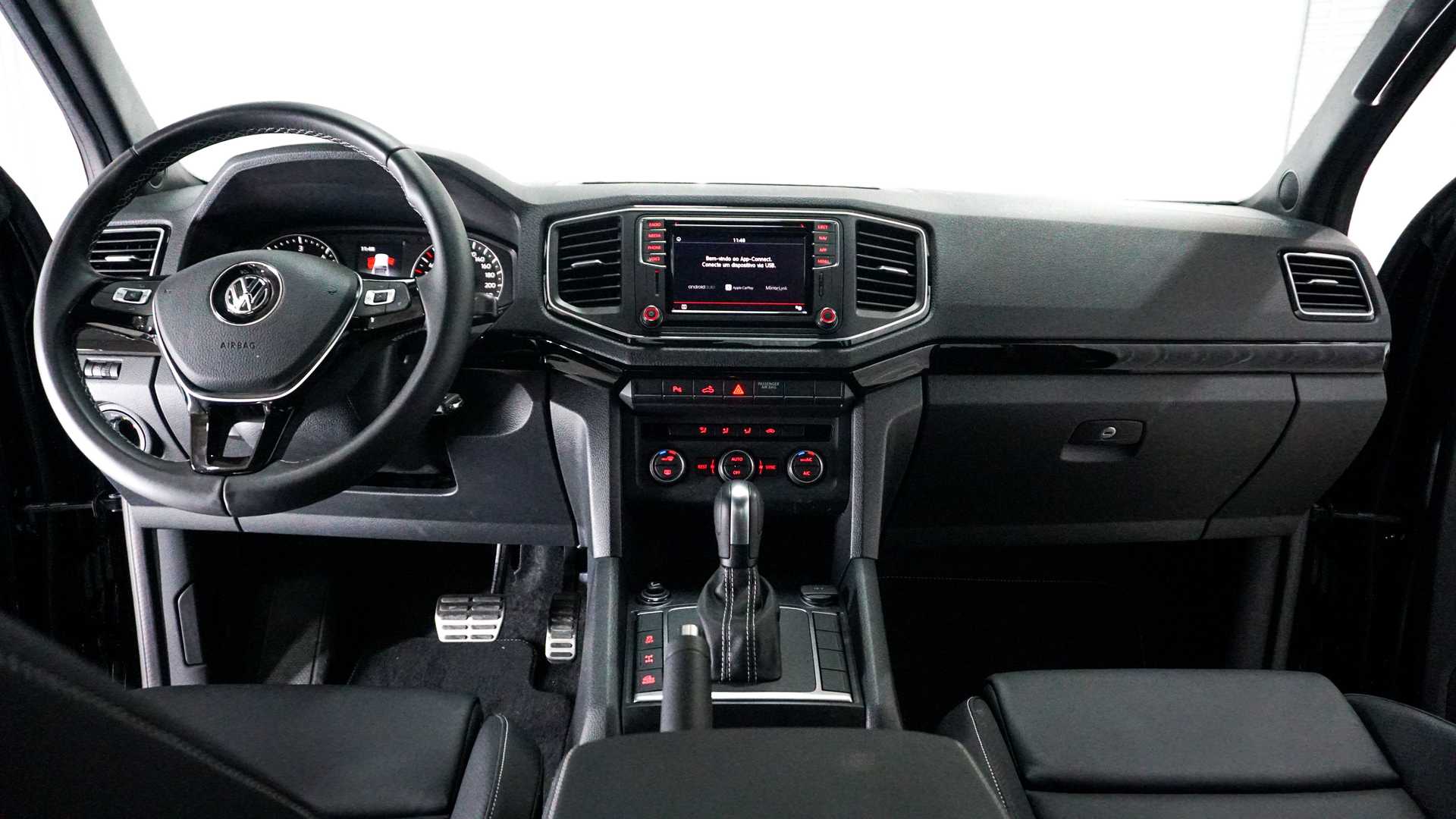 Espaço e conforto estão presentes na Volkswagen Amarok 2021