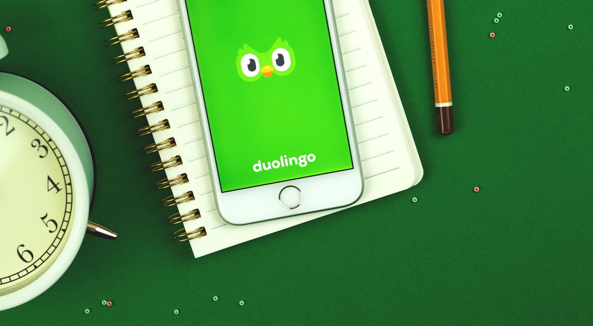 Veja detalhes da parceria Nubank e Duolingo. Fonte: Adobe Stock.