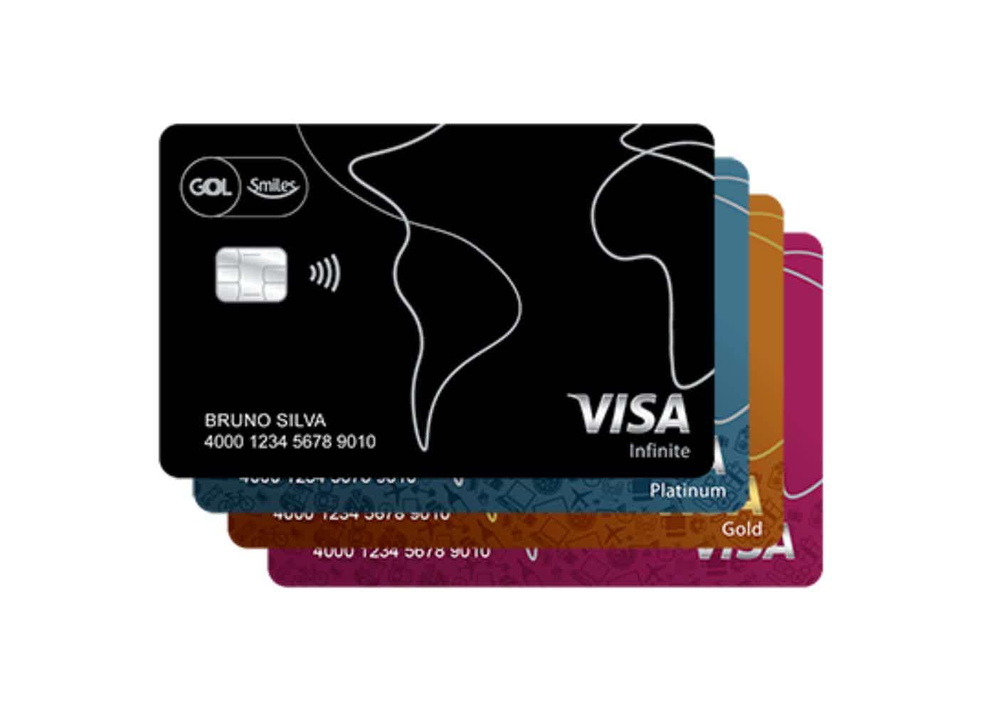 Quatro cartões de crédito Gol Smiles nas cores preto, azul, cobre e rosa