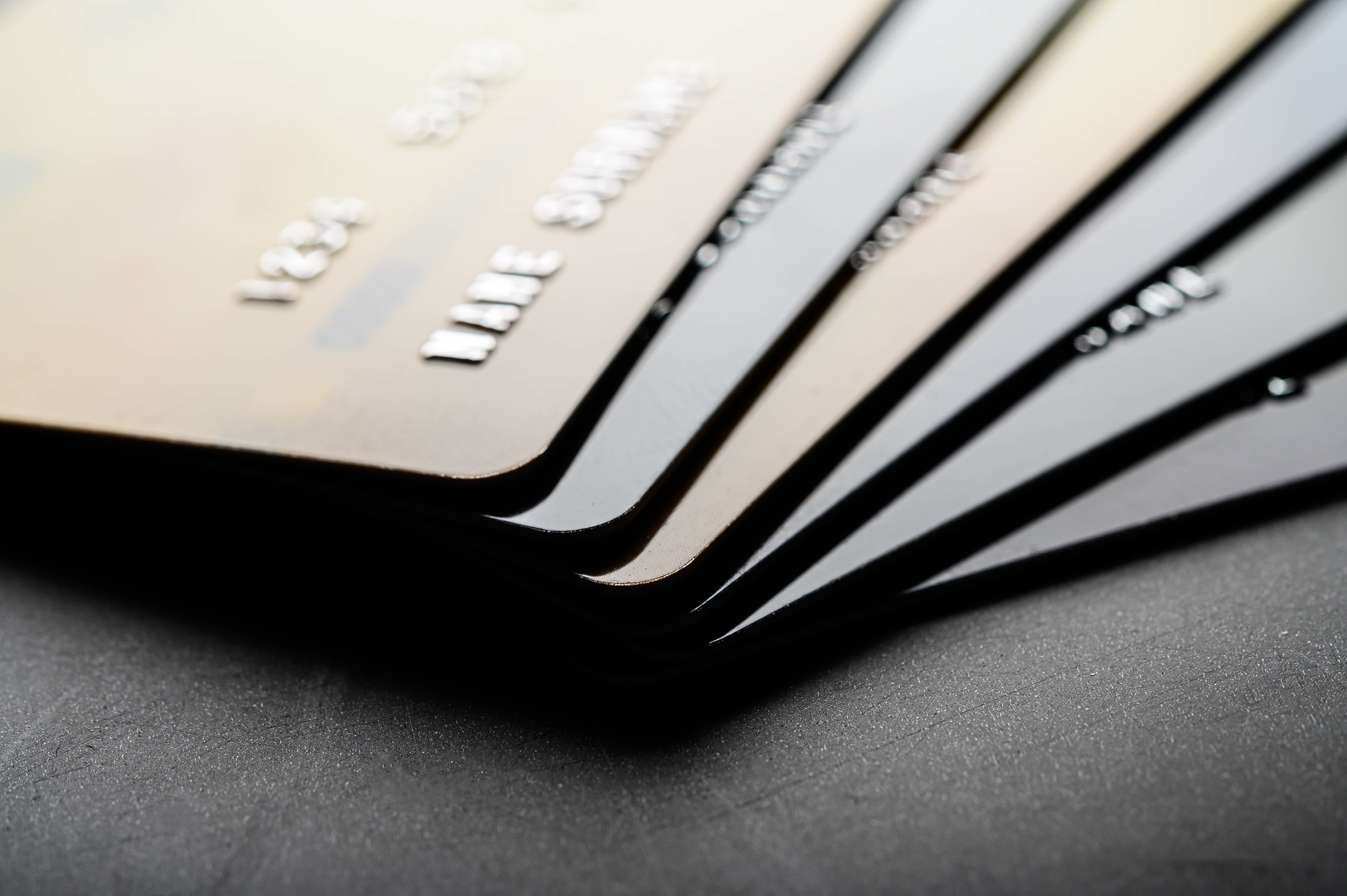 Por fim, descubra qual cartão de crédito mais combina com você. Imagem: Freepik