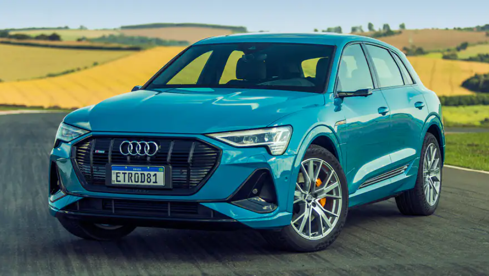 Veja como assinar seu veículo com a Luxury Signature locação de veículos. Fonte: Audi.