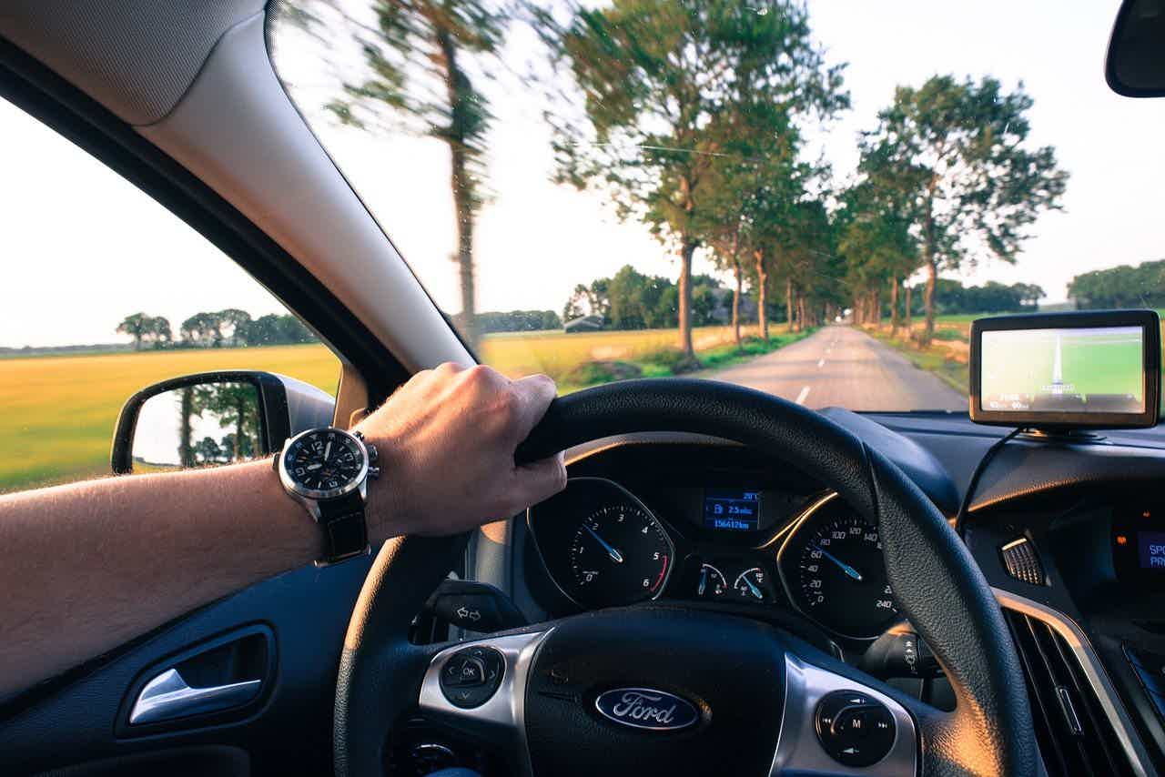 Veja como comprar seu veículo para sair dirigindo o quanto antes! Fonte: Pixabay.