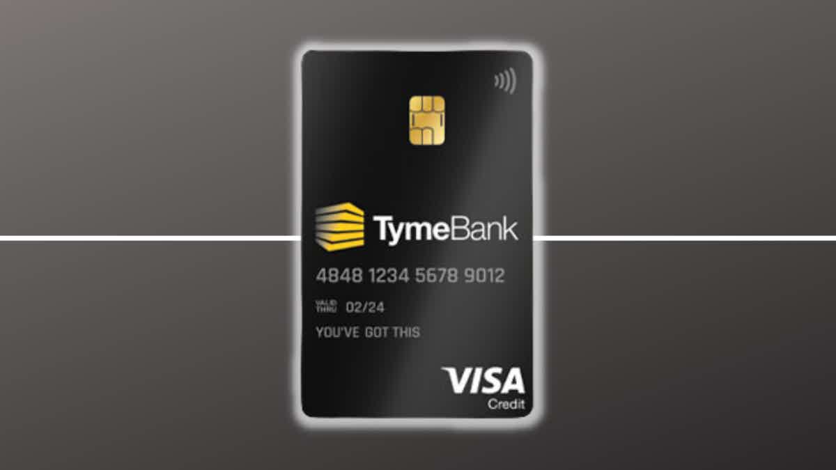 Make your life easier with a modern credit card like this one. Source: The Mister Finance.