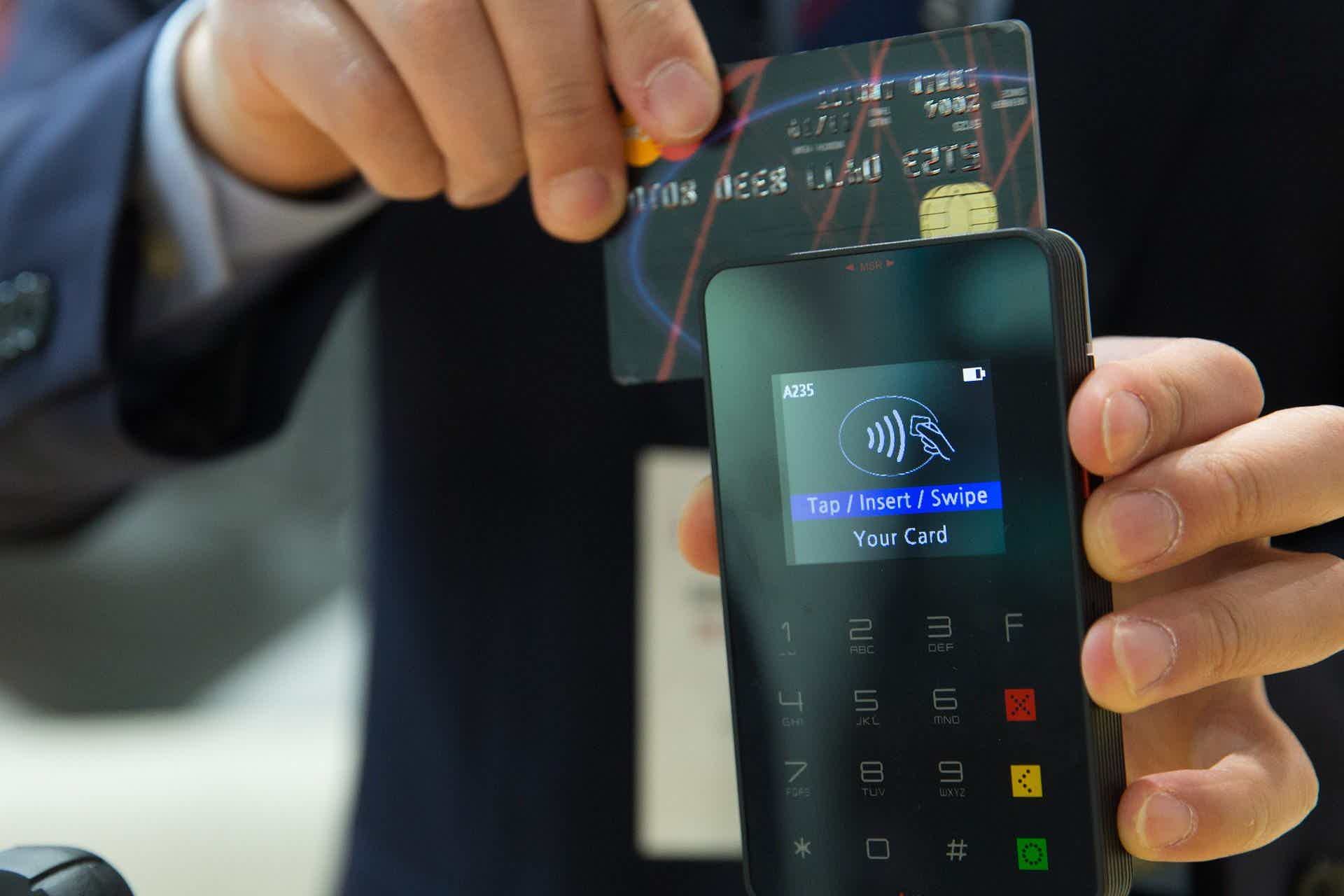 Aprenda a usar seu cartão de crédito como um aliado. Foto: Pixabay / Ahmed Ardity