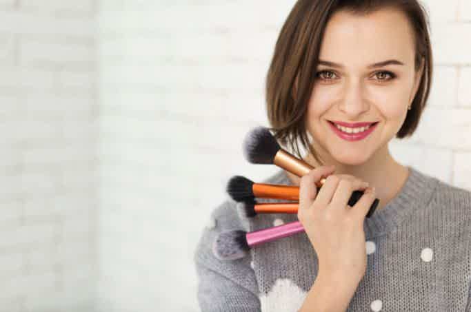 7 truques de maquiagem básica para iniciantes