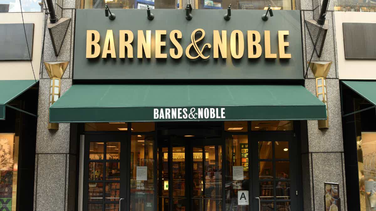 Your everyday purchases will turn into points to redeem at Barnes & Noble. Source: Adobe Stock.