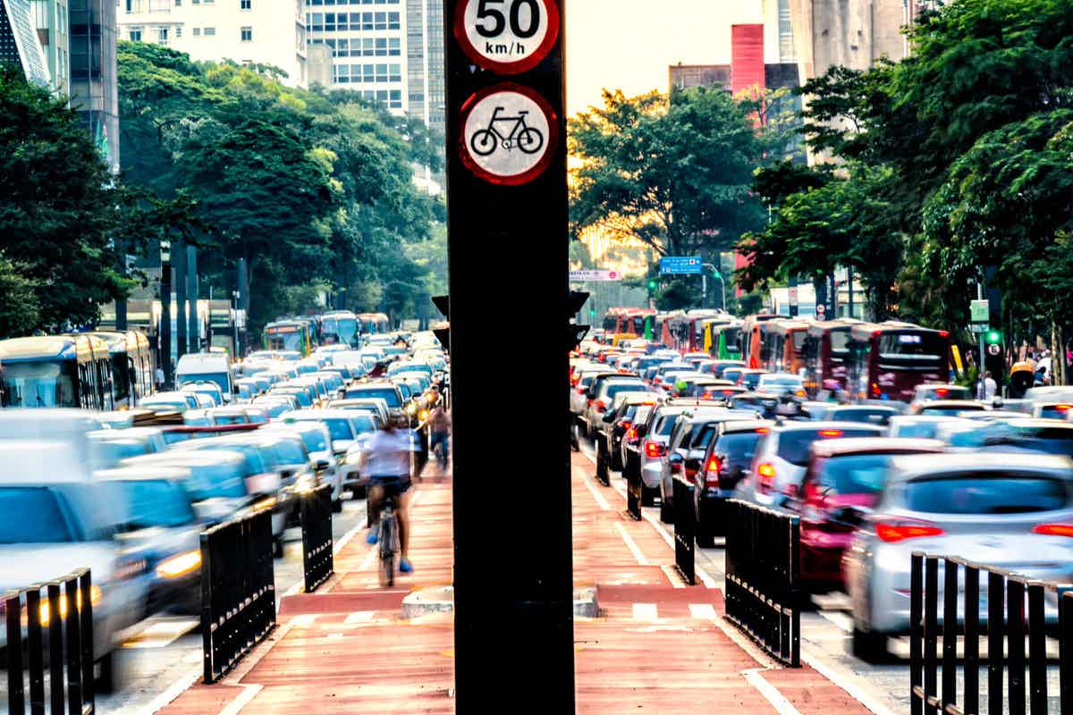 Descubra por que comprar carro 0km custa mais em São Paulo