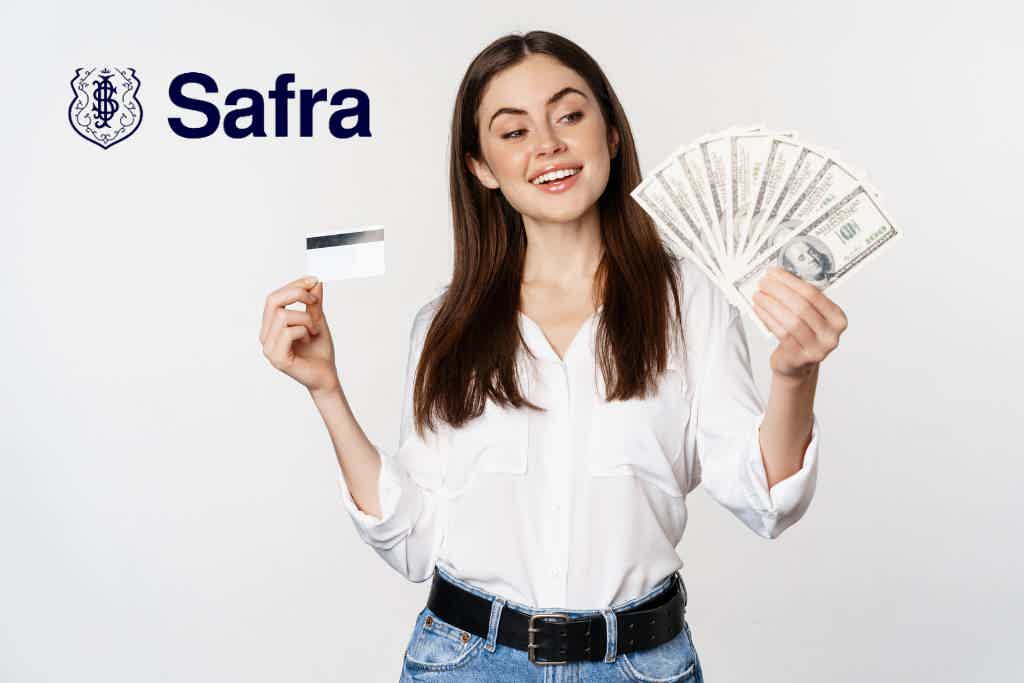 Antes de mais nada, saiba mais sobre como pedir o seu empréstimo pelo WhatsApp no Banco Safra. Fonte: Freepik / Banco Safra.
