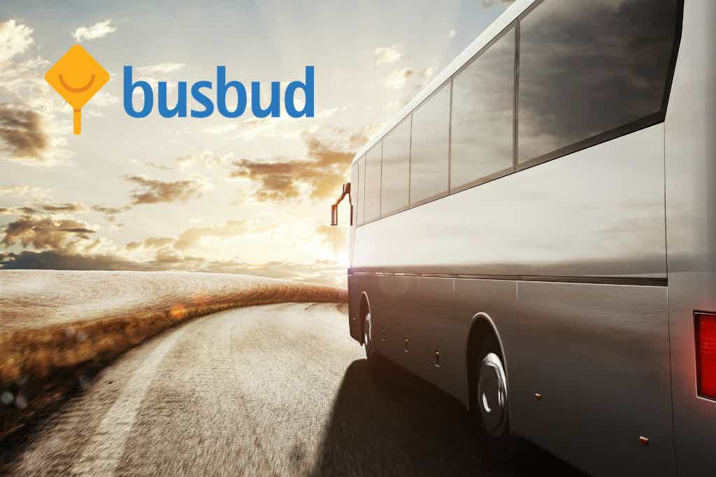Confira todas as informações sobre o app BusBud e veja como utilizá-lo. Fonte: Canva + BusBud